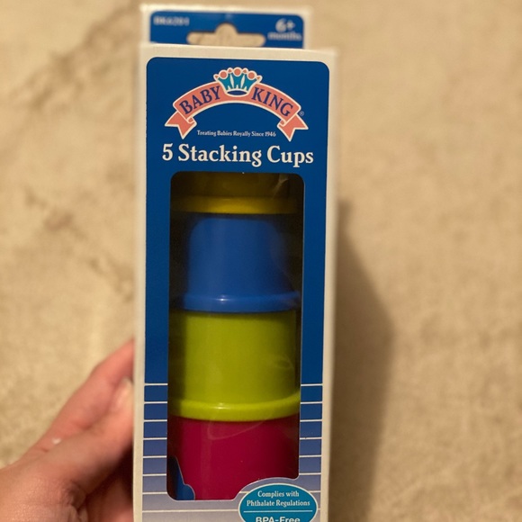 Stacking cups - Picture 3 of 3